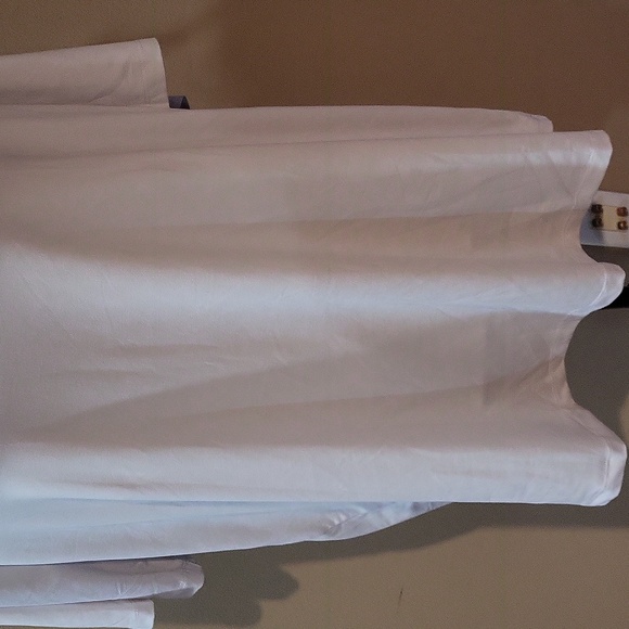 Fabletics Blake S/S Tee - Picture 3 of 9